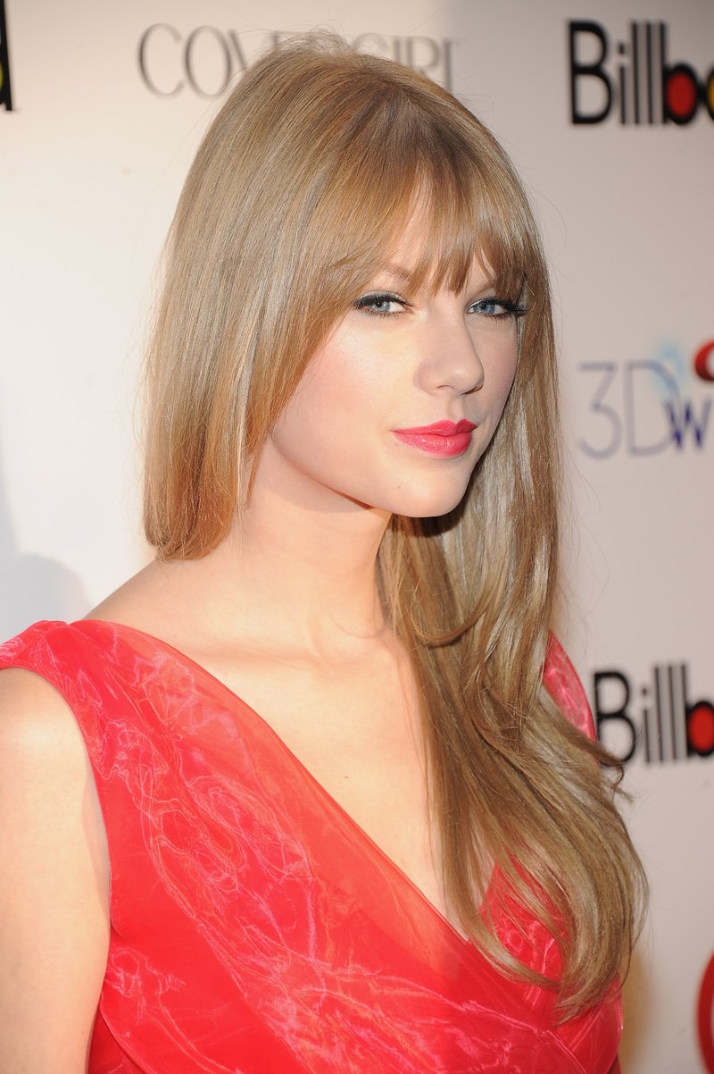 Taylor Swift at Billboard Women In Music — photo 23