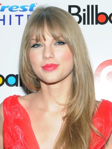 Taylor Swift at Billboard Women In Music — photo 41