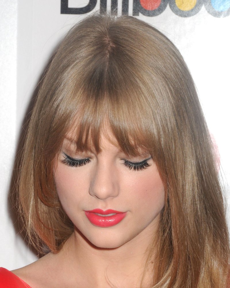 Taylor Swift at Billboard Women In Music — photo 148
