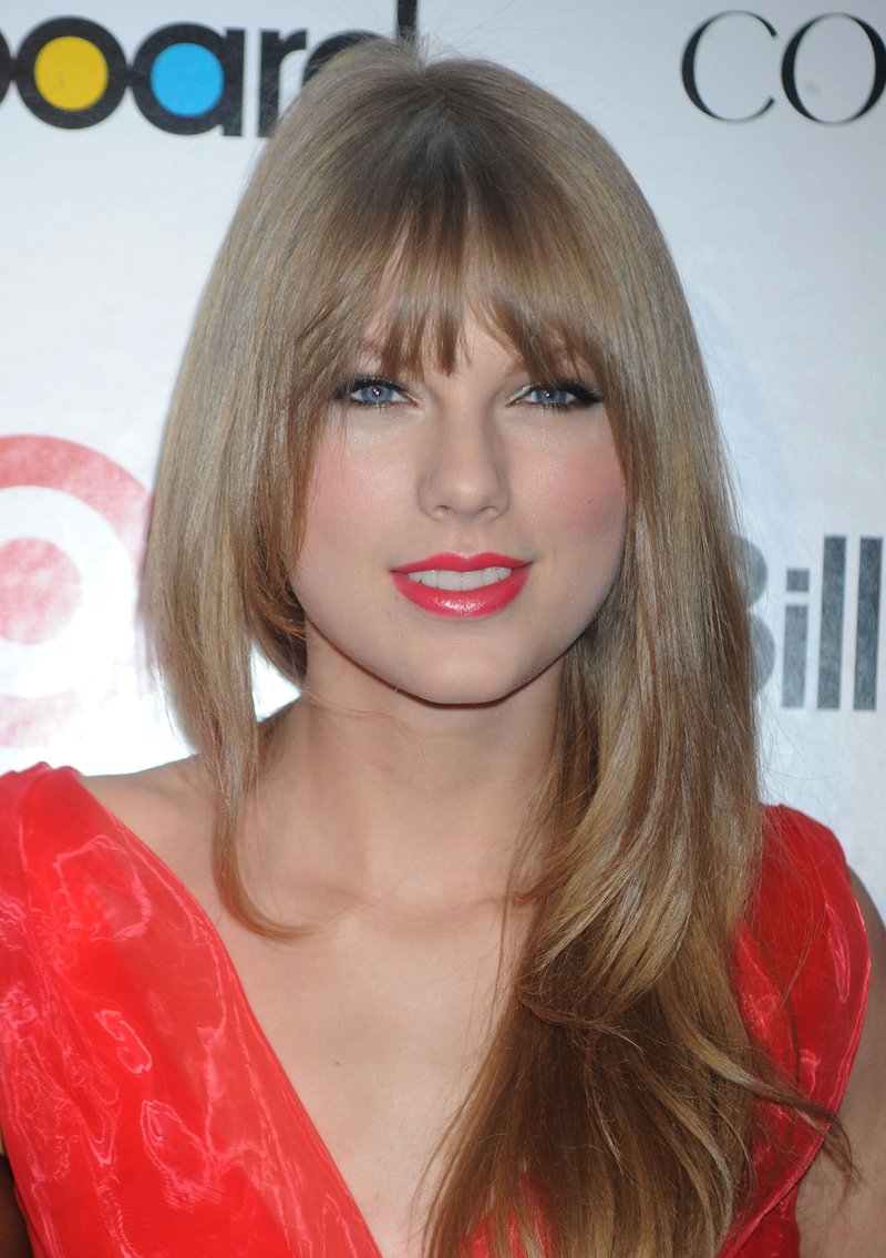 Taylor Swift at Billboard Women In Music — photo 208