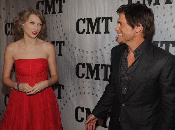 Taylor Swift at CMT Artists of the Year — photo 42
