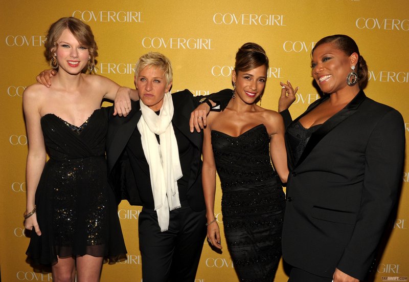 Taylor Swift at CoverGirl 50th Anniversary Party — photo 60