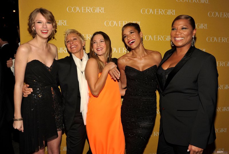 Taylor Swift at CoverGirl 50th Anniversary Party — photo 63