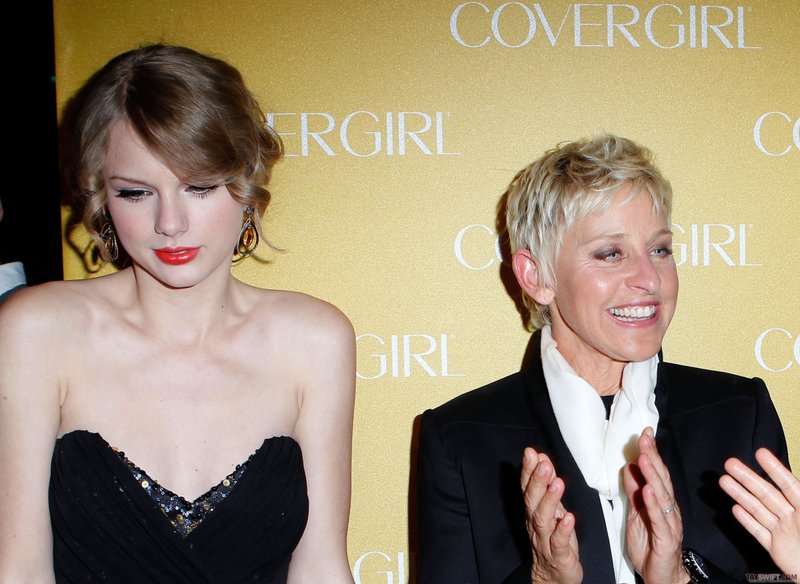 Taylor Swift at CoverGirl 50th Anniversary Party — photo 66
