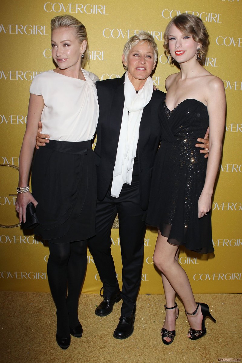 Taylor Swift at CoverGirl 50th Anniversary Party — photo 90