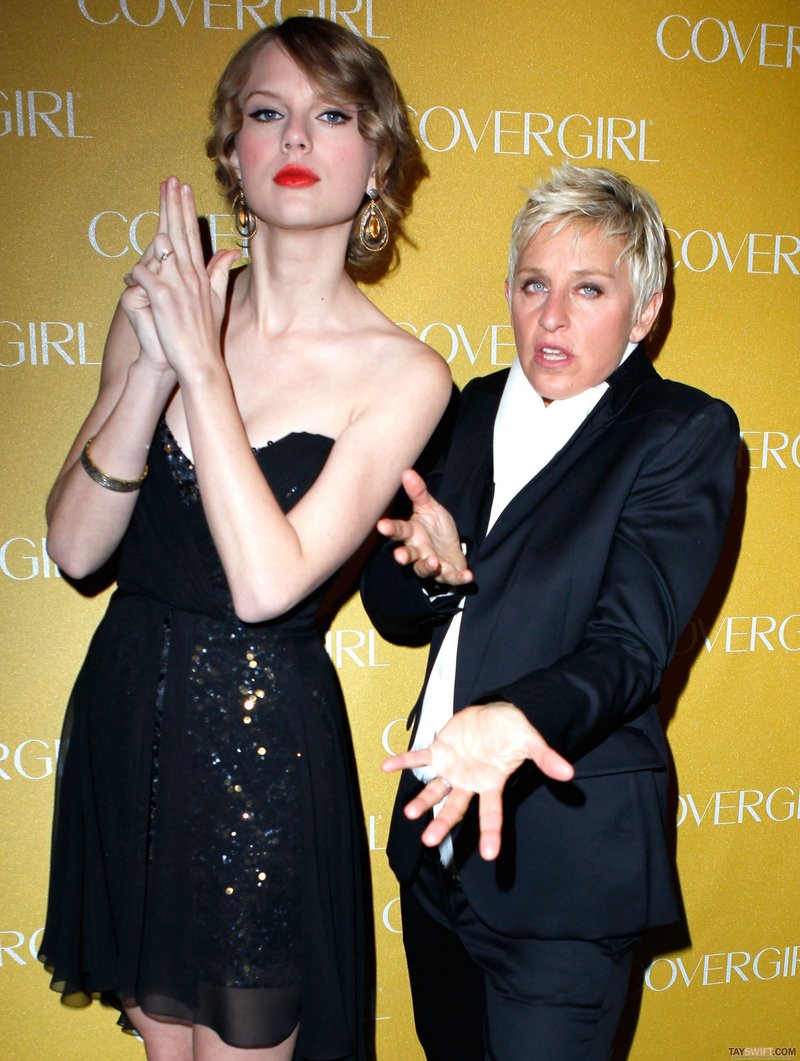 Taylor Swift at CoverGirl 50th Anniversary Party — photo 94