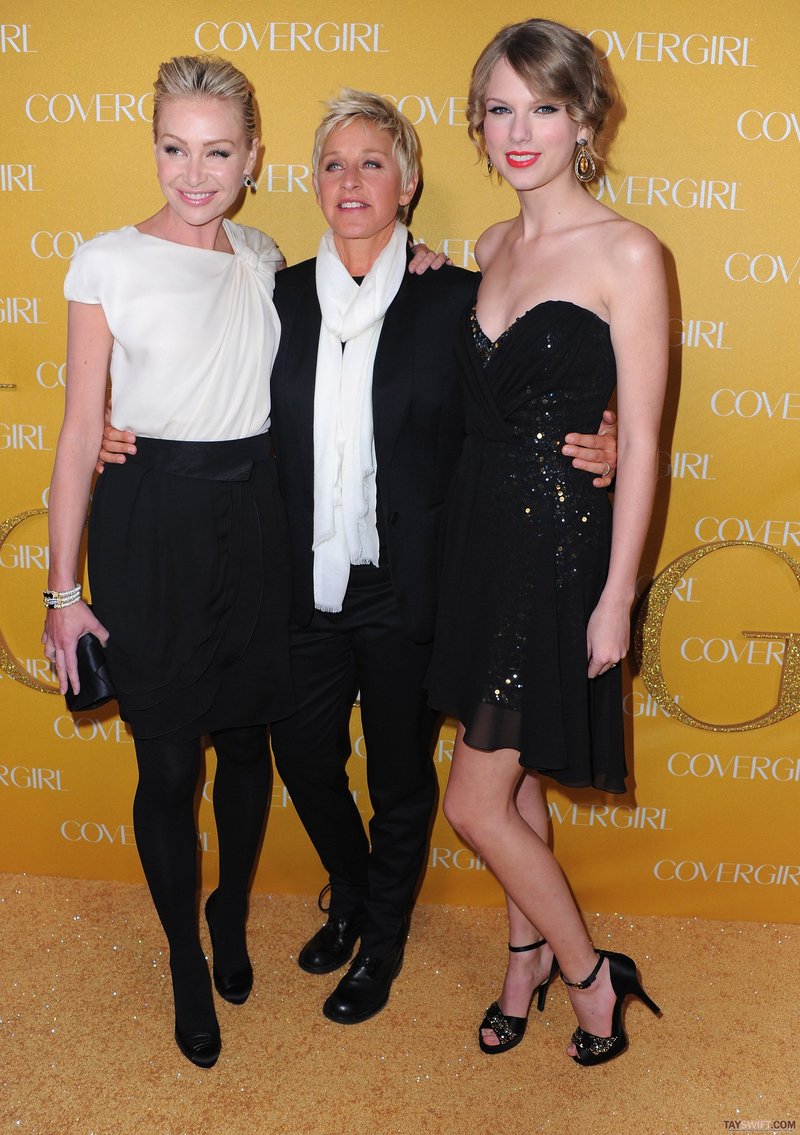 Taylor Swift at CoverGirl 50th Anniversary Party — photo 102