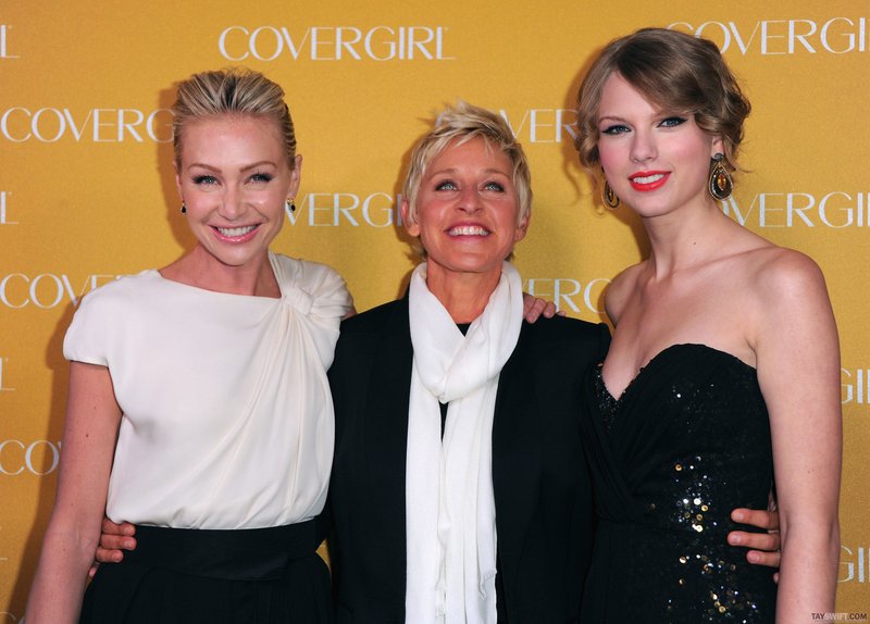Taylor Swift at CoverGirl 50th Anniversary Party — photo 103