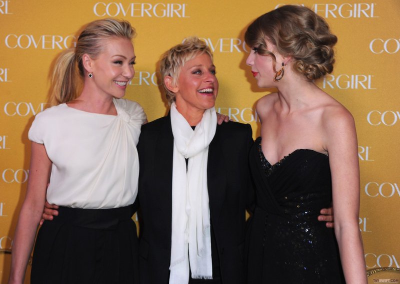 Taylor Swift at CoverGirl 50th Anniversary Party — photo 104