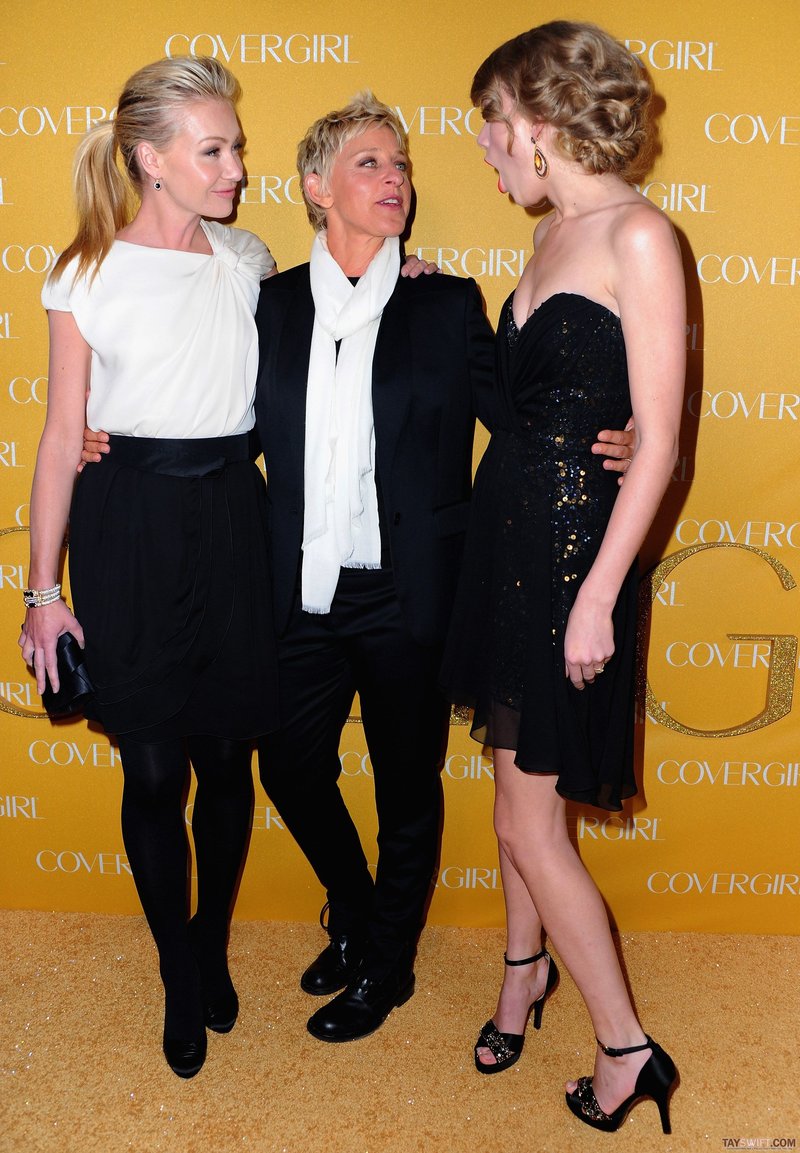 Taylor Swift at CoverGirl 50th Anniversary Party — photo 105