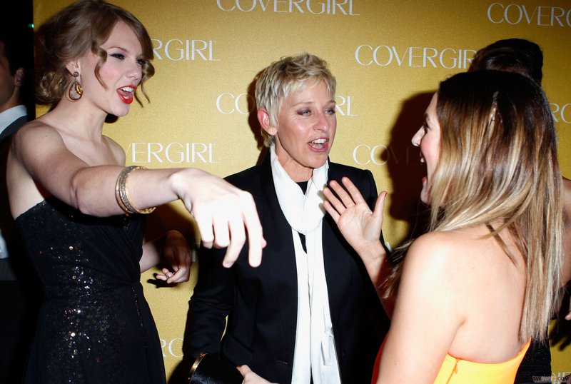 Taylor Swift at CoverGirl 50th Anniversary Party — photo 119