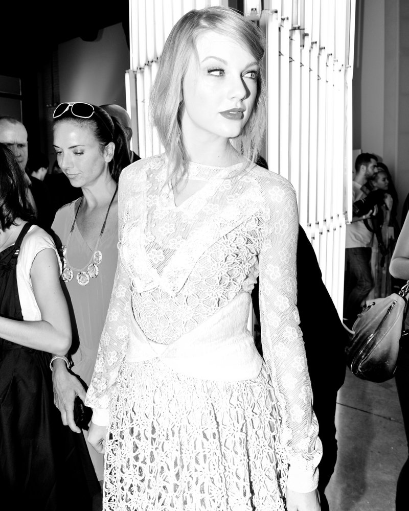 Taylor Swift at Rodarte Spring 2012 Fashion Show — photo 26