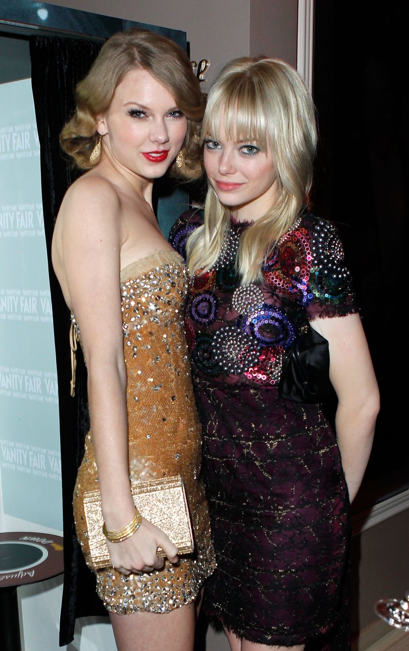 Taylor Swift at 2011 Vanity Fair Oscar Party — photo 61