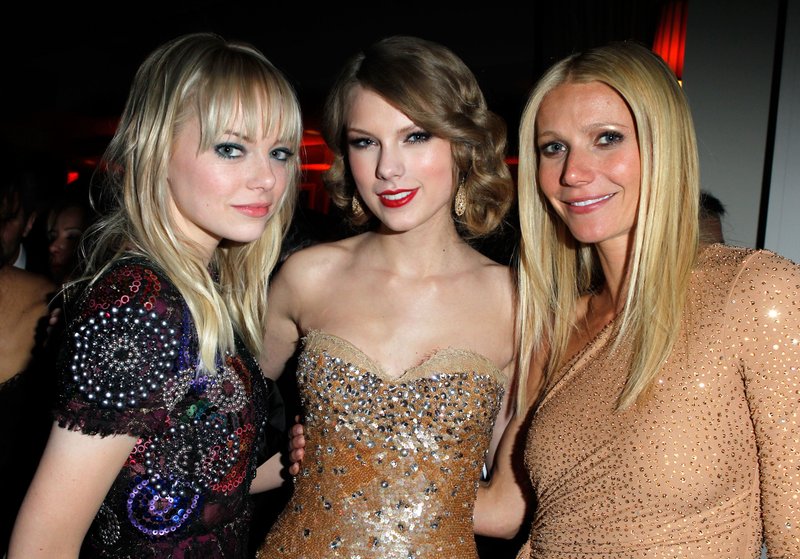 Taylor Swift at 2011 Vanity Fair Oscar Party — photo 70