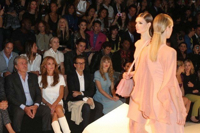 Taylor Swift at Elie Saab Spring/Summer 2013 Show — photo 83