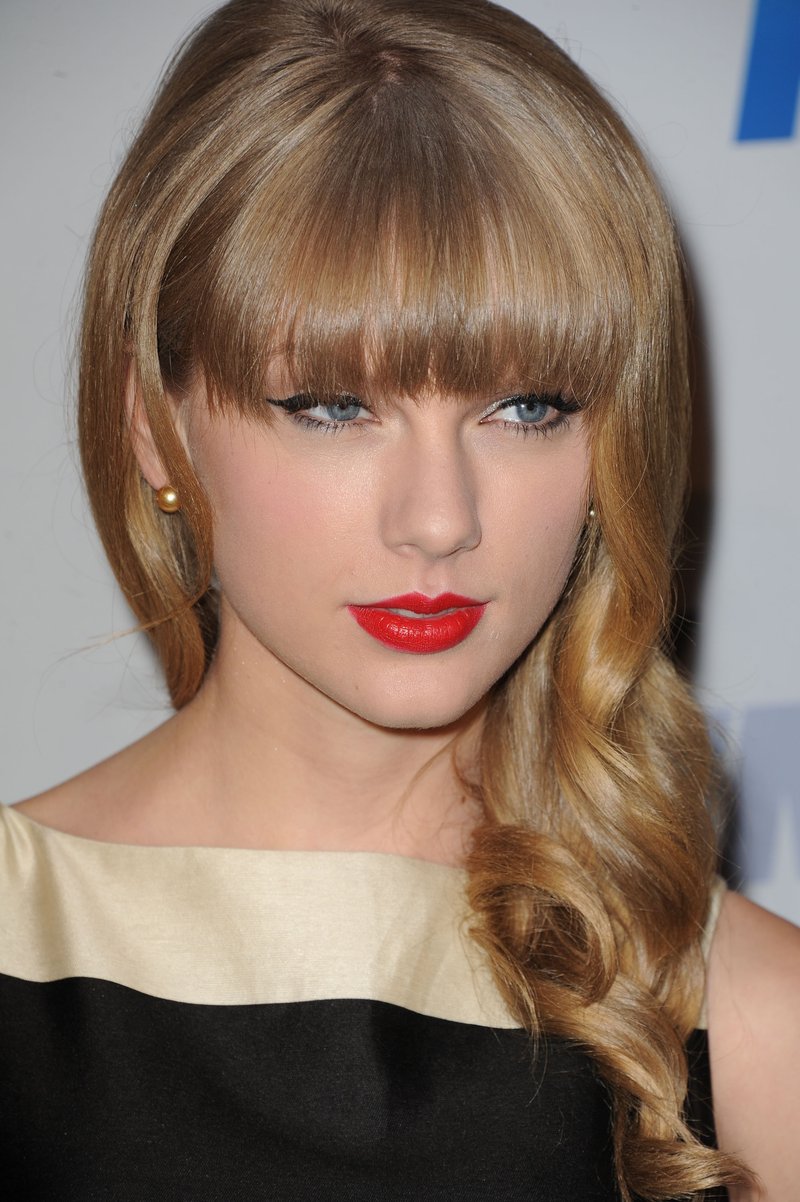 Taylor Swift at KIIS FM's 2012 Jingle Ball — photo 460