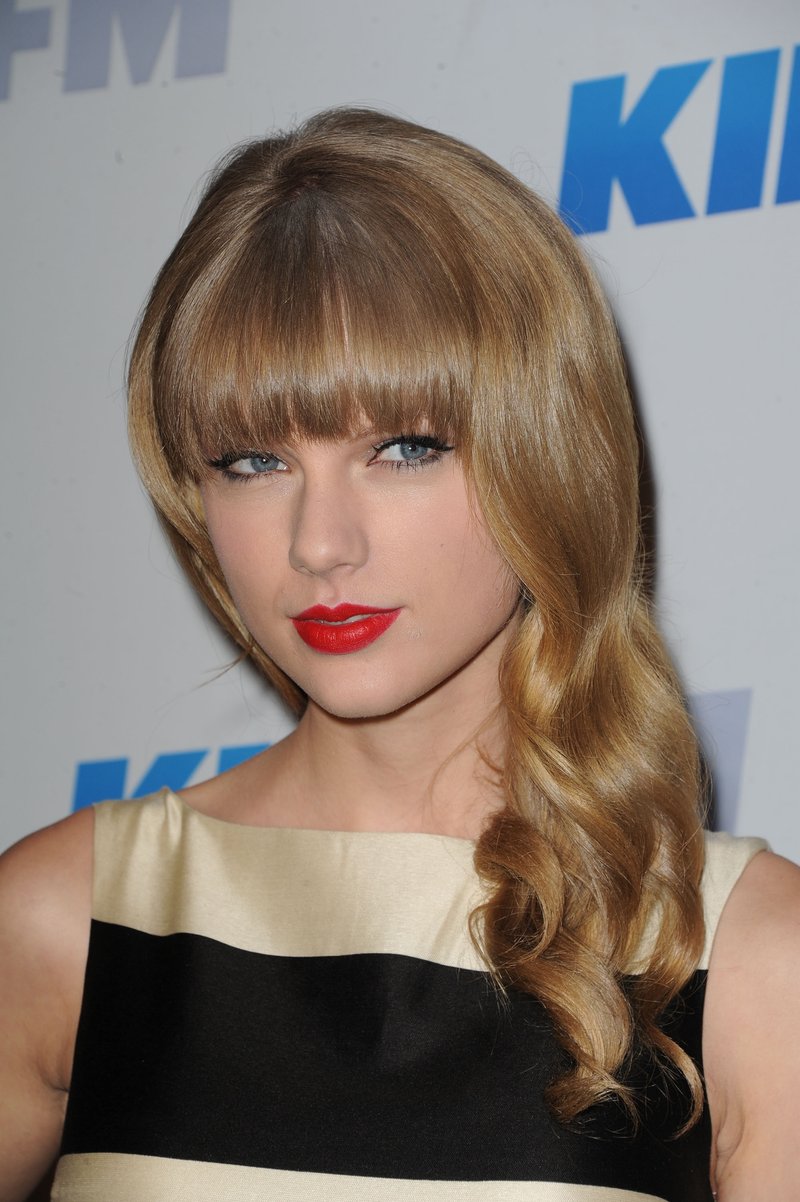 Taylor Swift at KIIS FM's 2012 Jingle Ball — photo 464