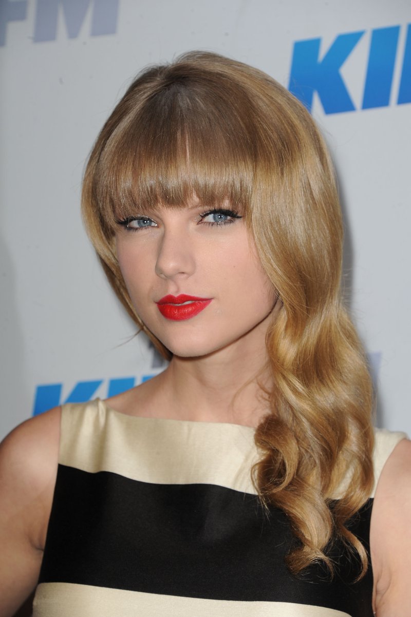 Taylor Swift at KIIS FM's 2012 Jingle Ball — photo 468