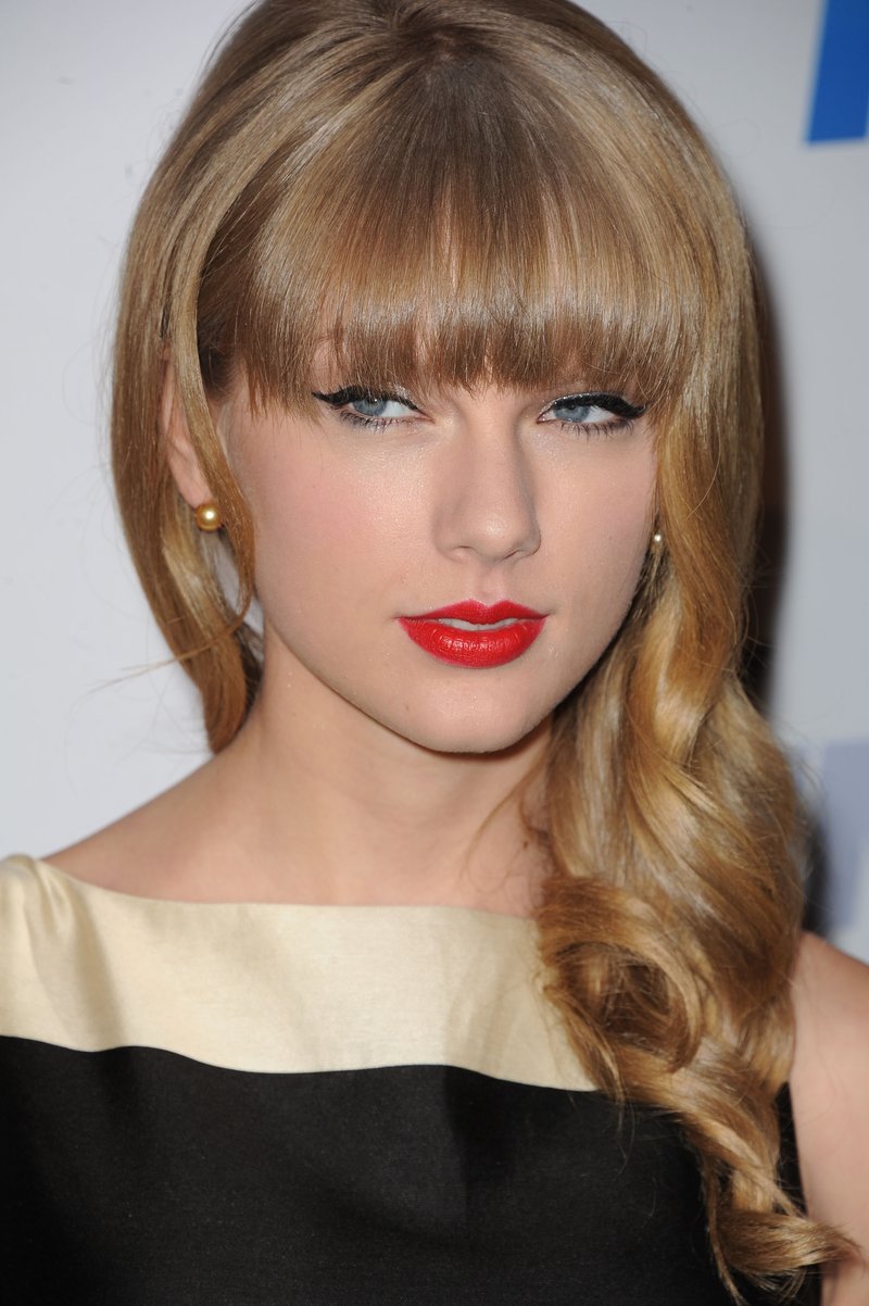 Taylor Swift at KIIS FM's 2012 Jingle Ball — photo 481