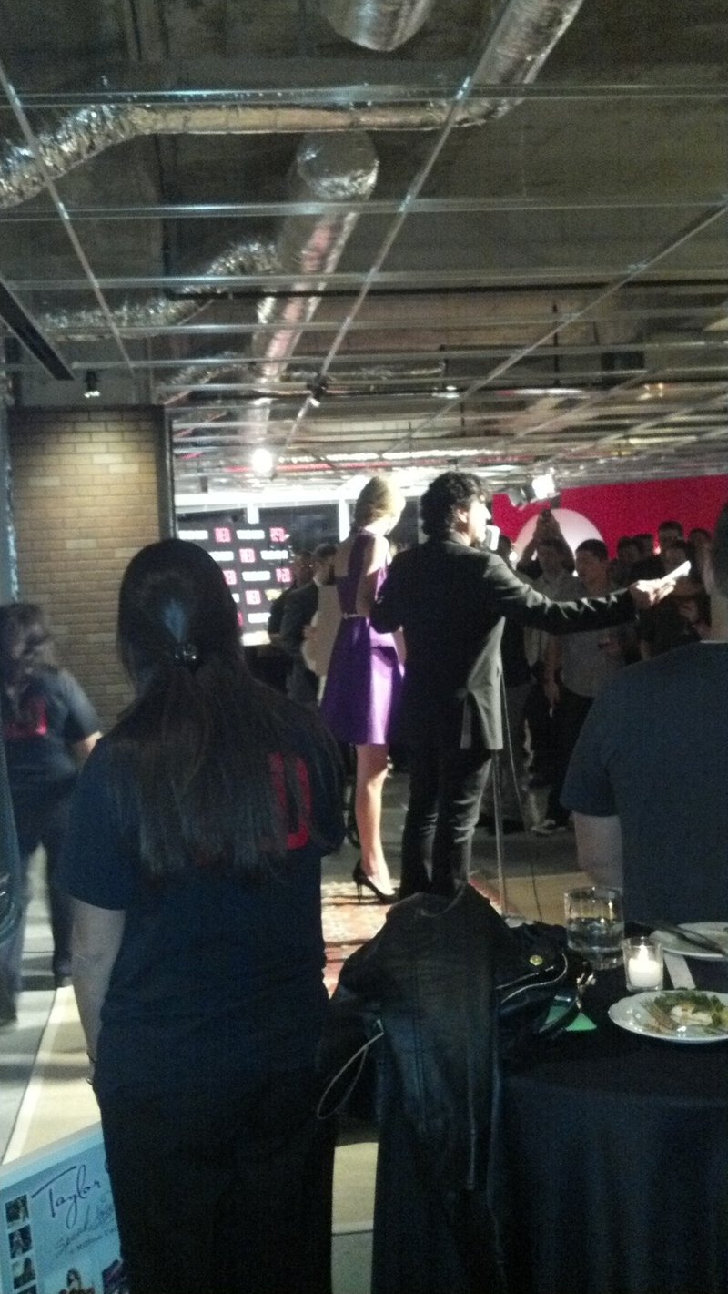 Taylor Swift at Red Album Launch Party — photo 17