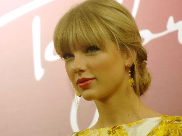Taylor Swift at Red Rio de Janeiro Press Conference — photo 19