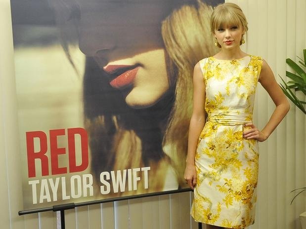 Taylor Swift at Red Rio de Janeiro Press Conference — photo 23