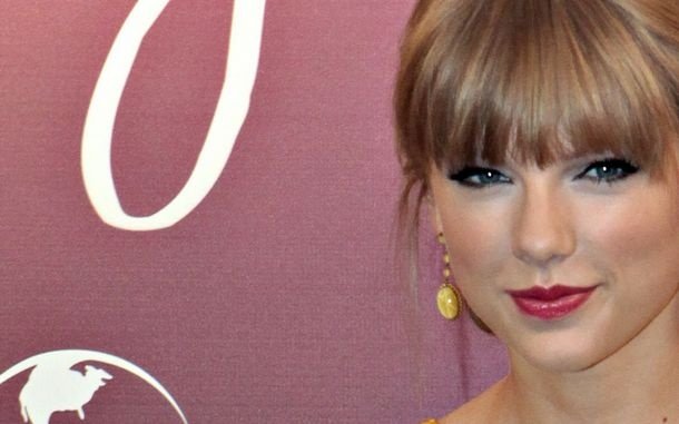 Taylor Swift at Red Rio de Janeiro Press Conference — photo 34