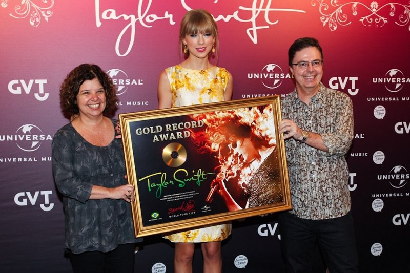 Taylor Swift at Red Rio de Janeiro Press Conference — photo 44