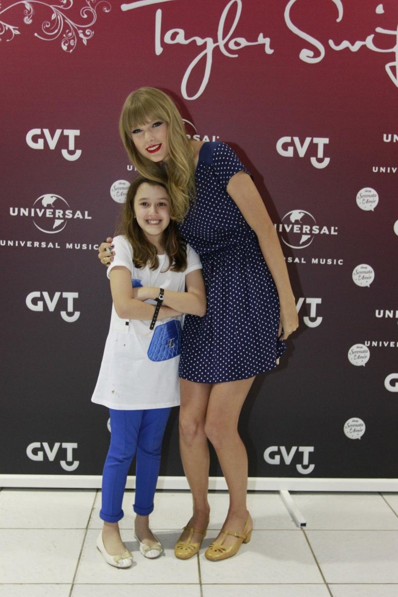 Taylor Swift at Rio de Janeiro Meet & Greet — photo 64