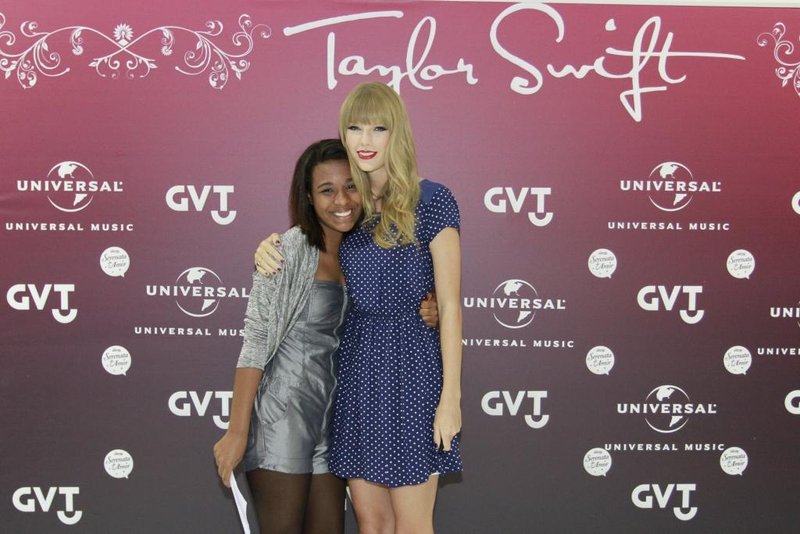 Taylor Swift at Rio de Janeiro Meet & Greet — photo 82