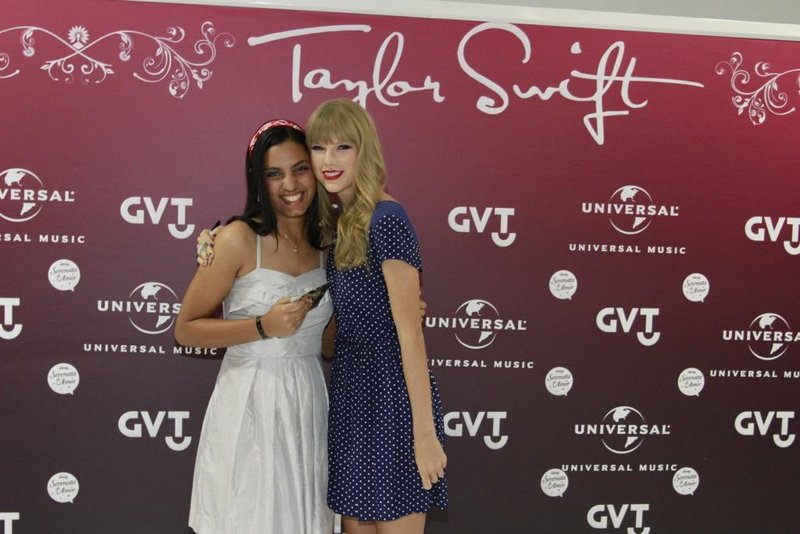 Taylor Swift at Rio de Janeiro Meet & Greet — photo 95