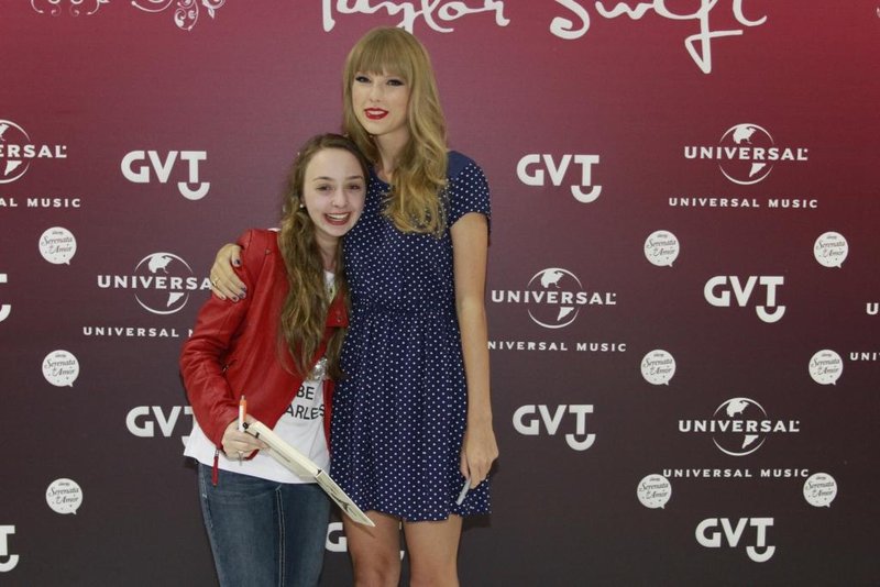 Taylor Swift at Rio de Janeiro Meet & Greet — photo 103