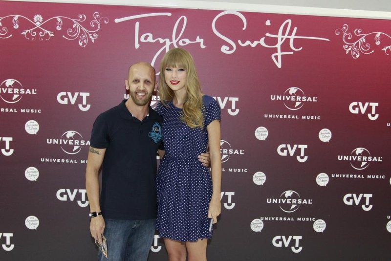 Taylor Swift at Rio de Janeiro Meet & Greet — photo 108