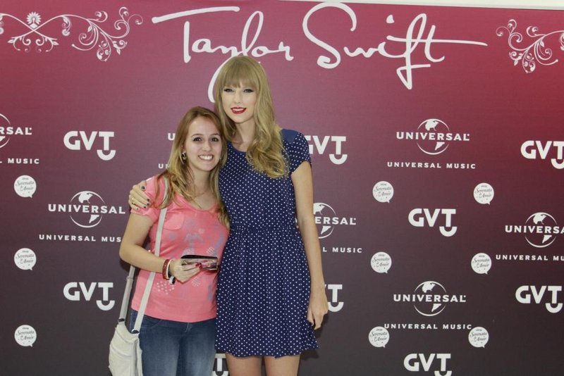 Taylor Swift at Rio de Janeiro Meet & Greet — photo 118