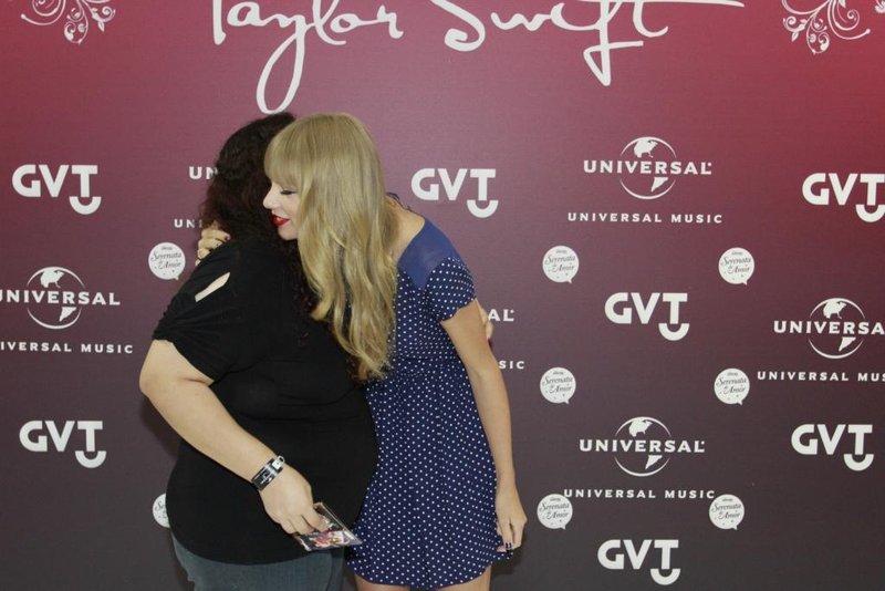 Taylor Swift at Rio de Janeiro Meet & Greet — photo 127