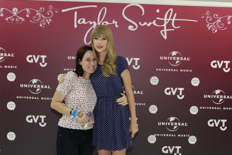 Taylor Swift at Rio de Janeiro Meet & Greet — photo 131