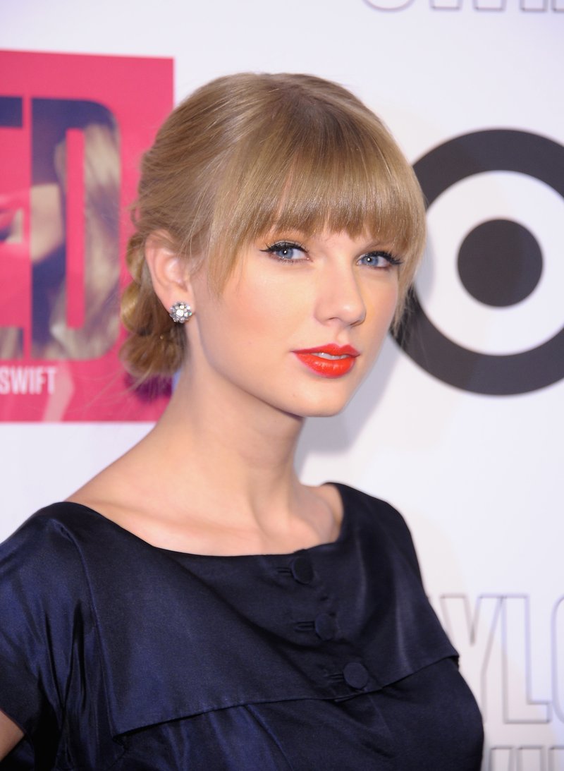 Taylor Swift at Target Red Deluxe Edition CD Release Launch Party — photo 22