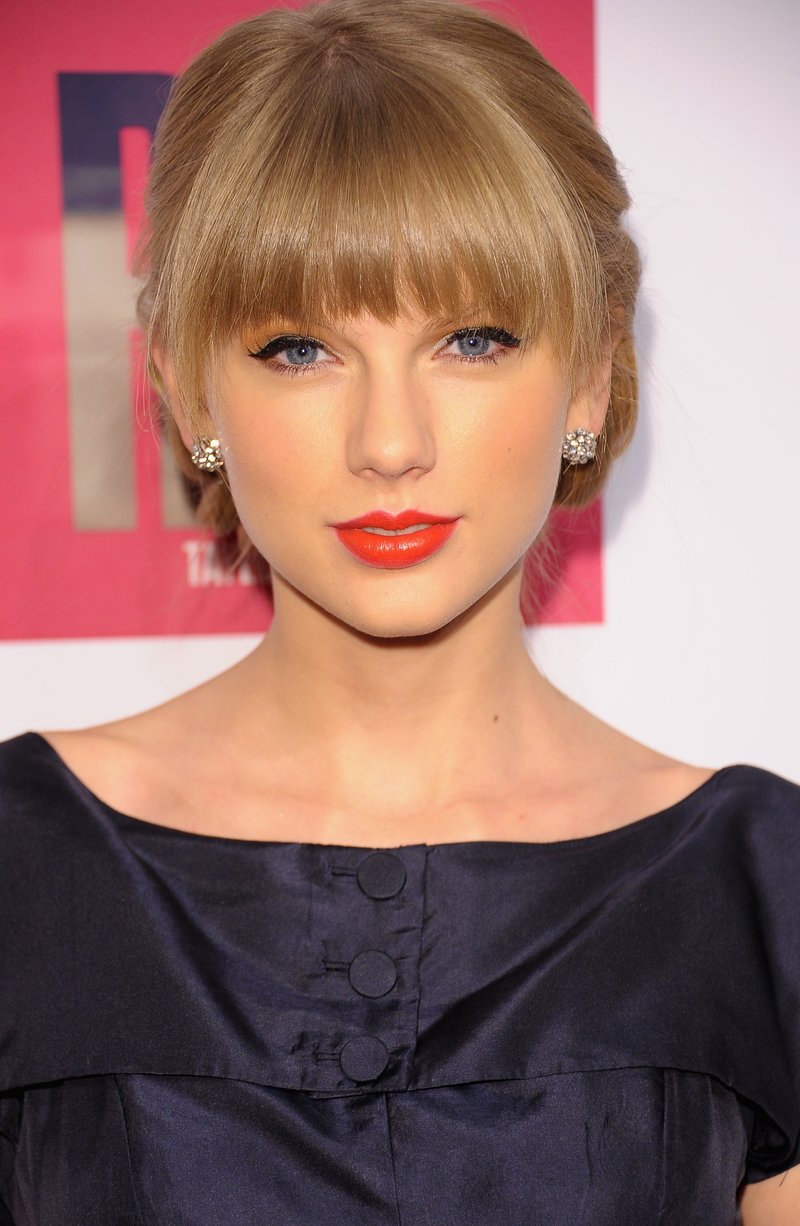 Taylor Swift at Target Red Deluxe Edition CD Release Launch Party — photo 28