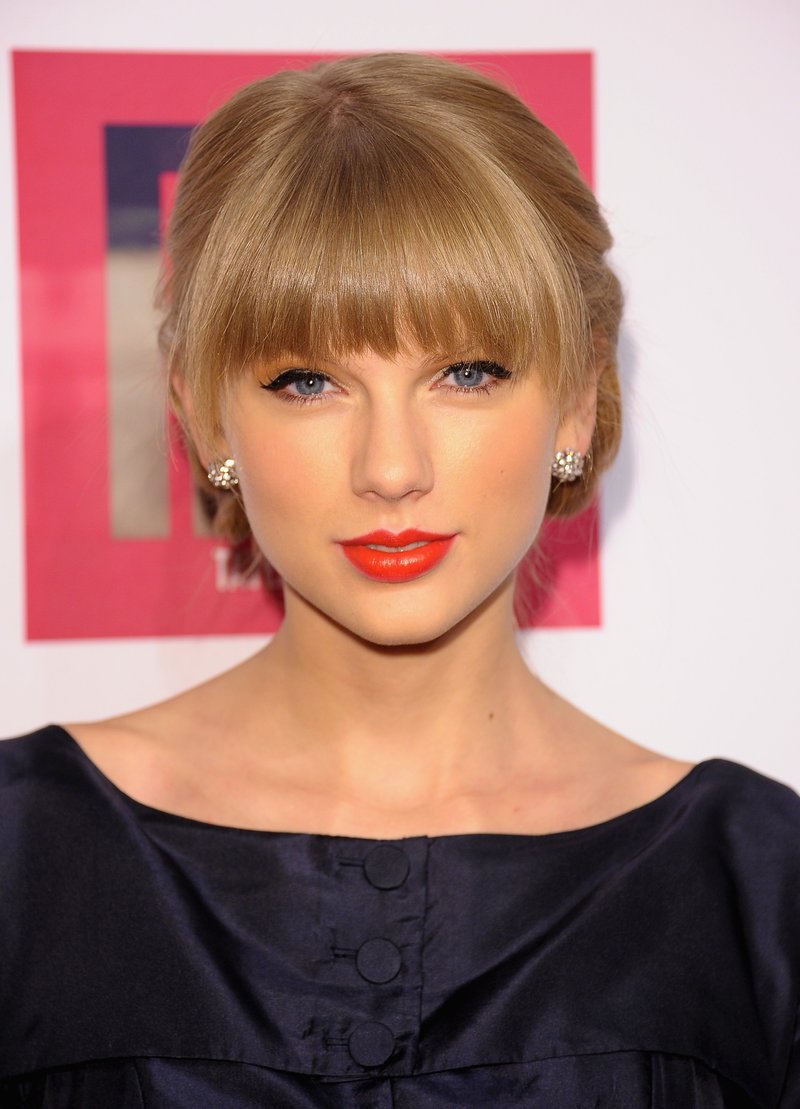 Taylor Swift at Target Red Deluxe Edition CD Release Launch Party — photo 29