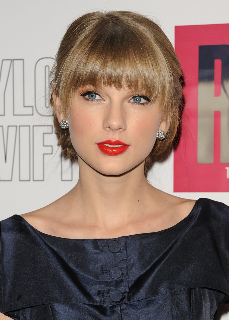 Taylor Swift at Target Red Deluxe Edition CD Release Launch Party — photo 71