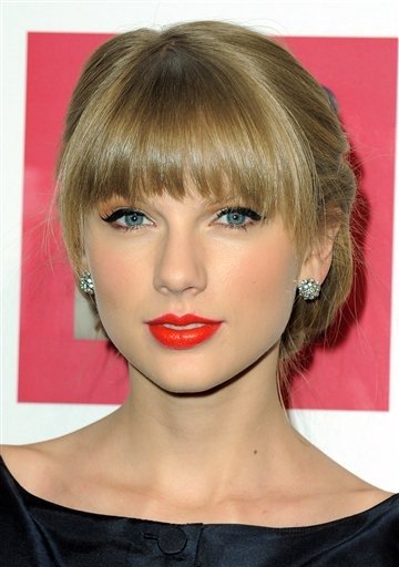 Taylor Swift at Target Red Deluxe Edition CD Release Launch Party — photo 101