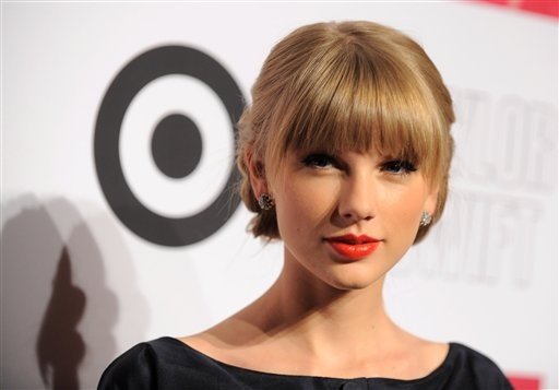 Taylor Swift at Target Red Deluxe Edition CD Release Launch Party — photo 108