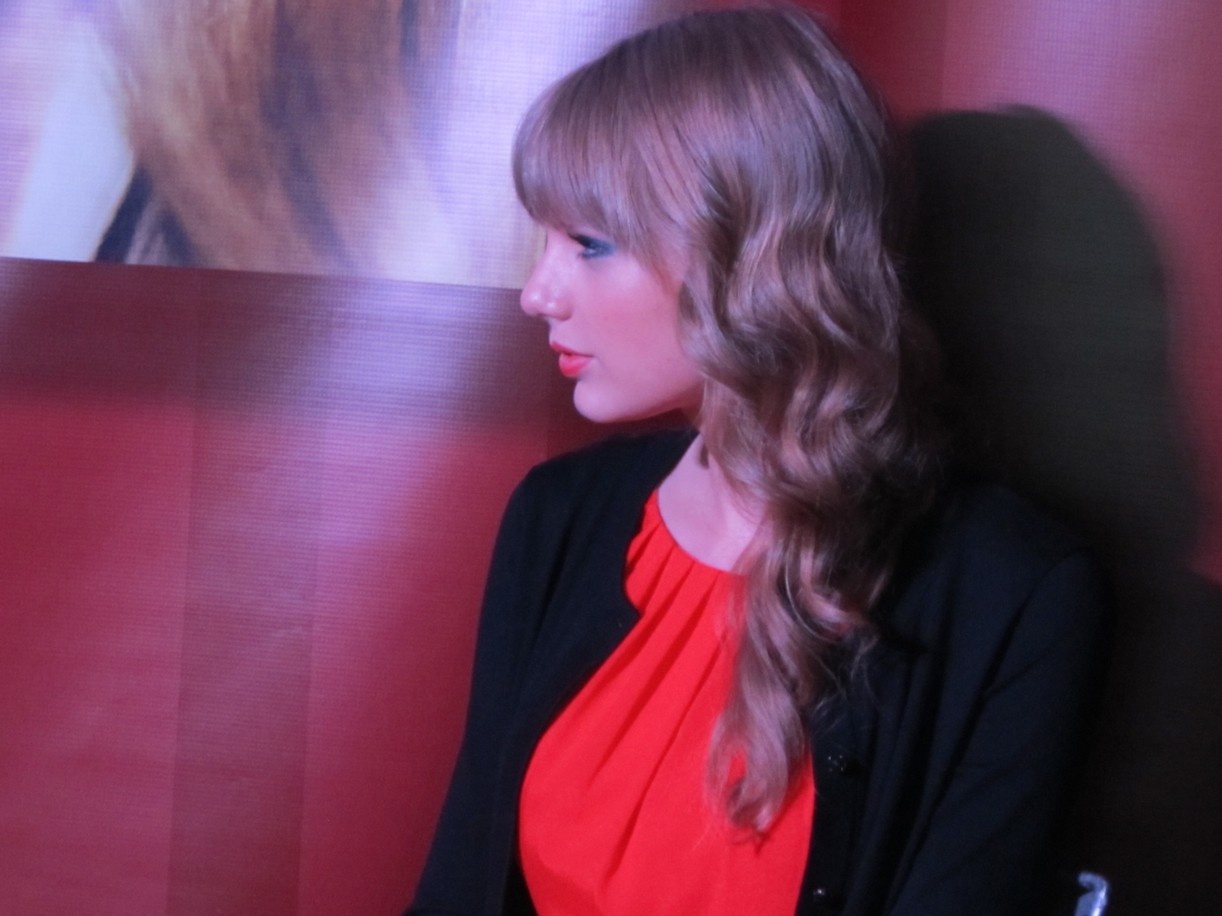 Taylor Swift at Taylor Swift Worldwide Radio Remote — photo 23