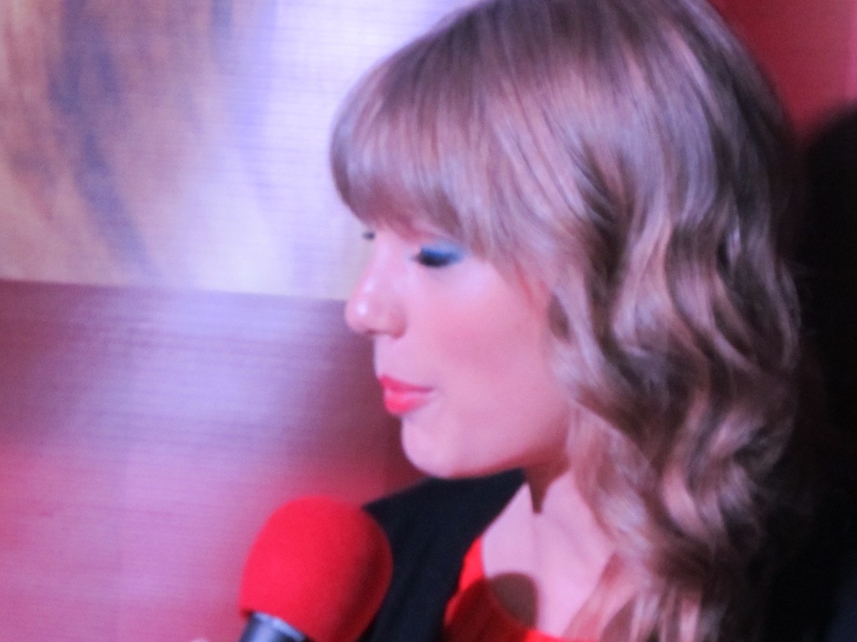 Taylor Swift at Taylor Swift Worldwide Radio Remote — photo 26