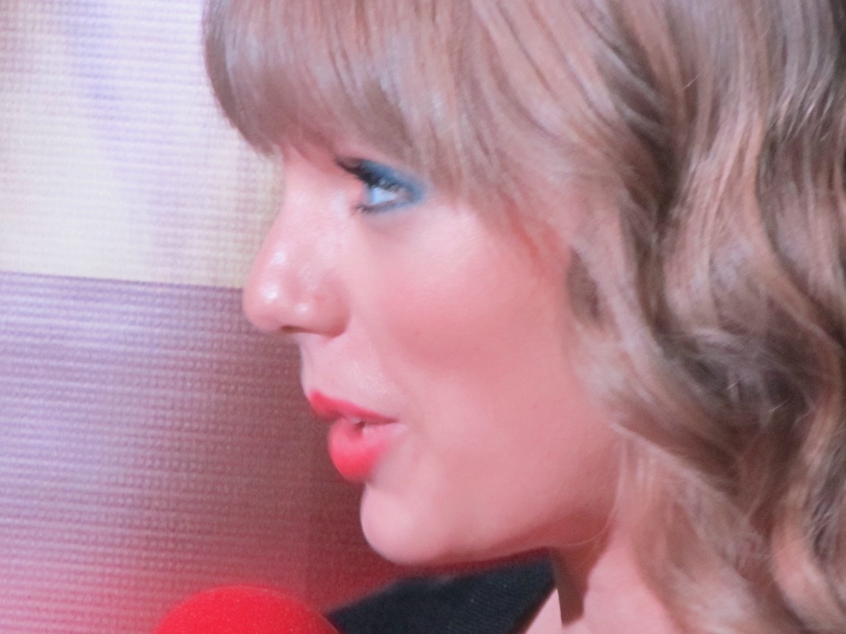 Taylor Swift at Taylor Swift Worldwide Radio Remote — photo 27