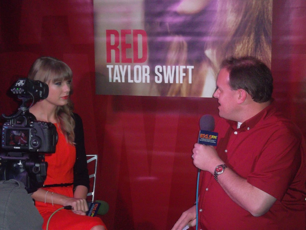 Taylor Swift at Taylor Swift Worldwide Radio Remote — photo 36