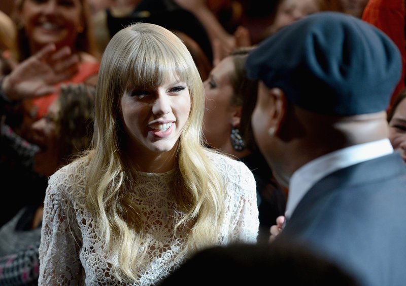 Taylor Swift at The GRAMMY Nominations Concert Live!! - Show — photo 14
