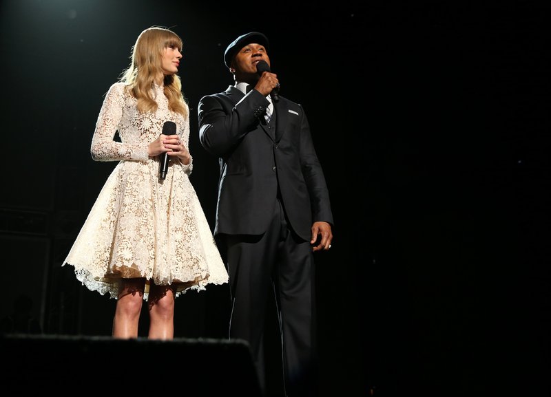 Taylor Swift at The GRAMMY Nominations Concert Live!! - Show — photo 32