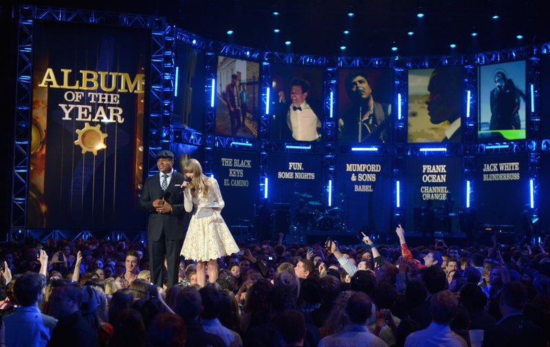 Taylor Swift at The GRAMMY Nominations Concert Live!! - Show — photo 36