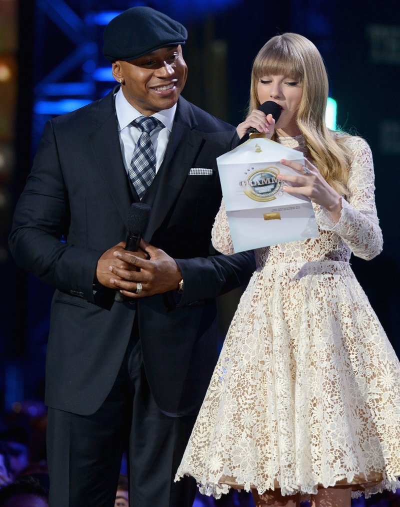 Taylor Swift at The GRAMMY Nominations Concert Live!! - Show — photo 39